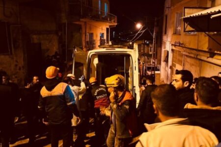 Der leblose Körper des unter den Trümmern in Şanlıurfa begrabenen Mannes wurde gefunden