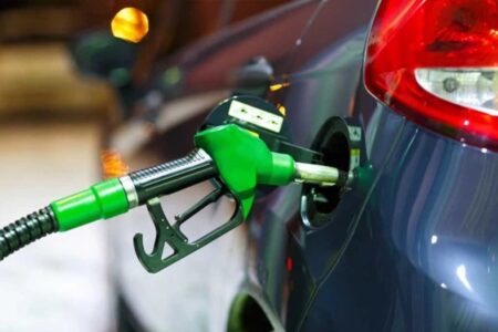 Der Rabatt wird an der Zapfsäule angezeigt!  Hier finden Sie die aktuellen Benzin- und Dieselpreise…