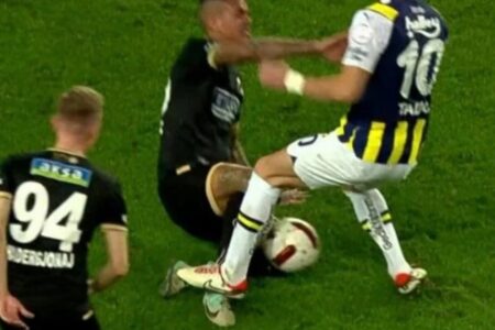 Ehemalige Schiedsrichter bewerteten die umstrittenen Positionen des Spiels Fenerbahçe – Alanyaspor