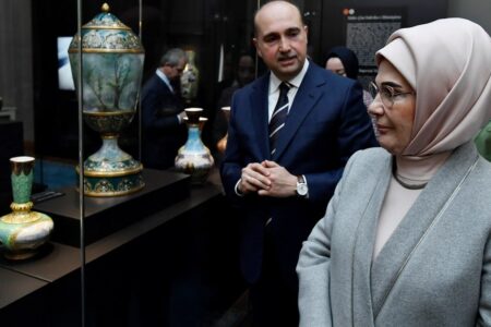 First Lady Erdoğan besucht das Ankara-Palastmuseum, dessen Restaurierung abgeschlossen ist