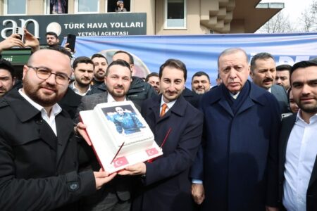 Geburtstagsüberraschung für Präsident Erdoğan von Bürgern
