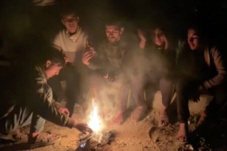 Hungerkrieg in Gaza: Sie warteten bis zum Morgen, um humanitäre Hilfe zu erhalten