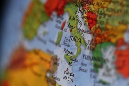 Im Bau befindliches Gebäude in Italien eingestürzt: Mindestens 3 Tote