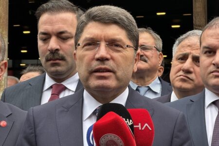 Justizminister Yılmaz Tunç sprach über die Entscheidung des Staatsrates gegen FETO-Mitglieder