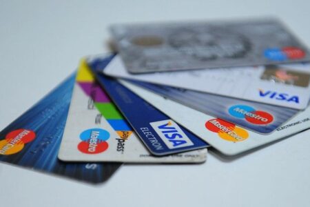 Kamu bankalarından kartlarda ‚komisyon‘ oranı kararı
