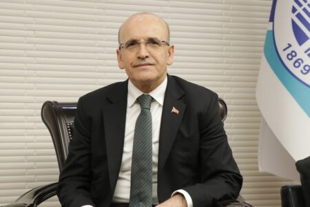 Mehmet Şimşek: Fiyat istikrarını merkeze alan programımızı kararlılıkla uyguluyoruz