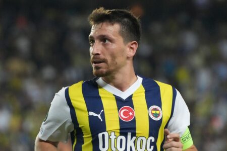 Mert Hakan Yandaş wartet auf einen neuen Vertrag