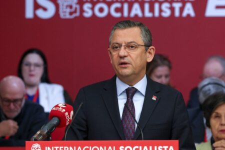 Özgür Özel wurde zum stellvertretenden Vorsitzenden der Sozialistischen Internationale gewählt