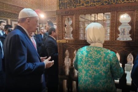 Präsident Erdoğan besuchte das Grab von Imam Shafi, bevor er Ägypten verließ