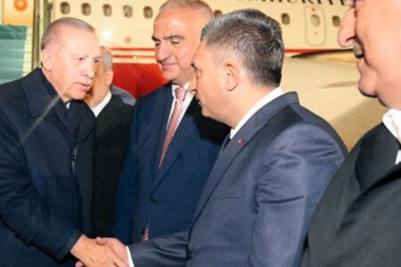 Präsident Erdoğan ist in Antalya