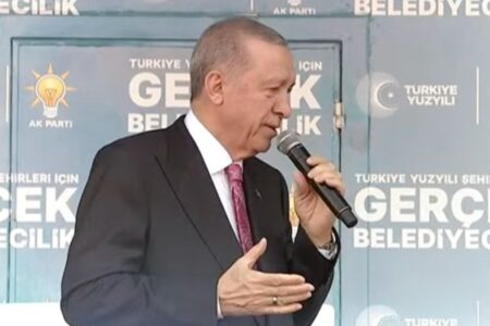 Präsident Erdoğan traf sich in Manisa mit der begeisterten Menge