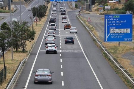 Tekirdağ’da her 3 kişiye bir araba düşüyor