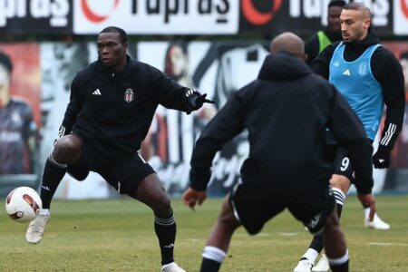 Vincent Aboubakar begann sein Training mit der Mannschaft in Beşiktaş
