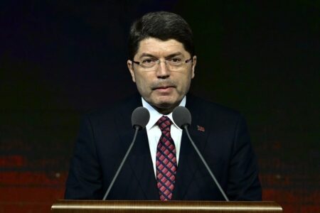 Yılmaz Tunç: Das 8. Justizpaket kommt nächste Woche zur Generalversammlung