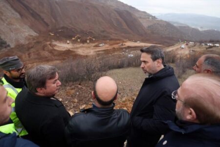 Alparslan Bayraktar inspizierte das Bergbaugebiet in İliç