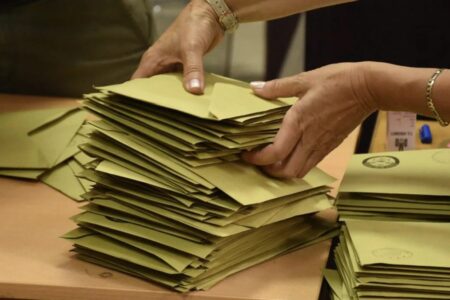 Der Prozess geht weiter: Noch ein Monat bis zu den Kommunalwahlen