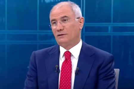 Der stellvertretende Vorsitzende des AK-Parteiclusters, Efkan Ala, kündigte die Forderungen der Welfare Again Party an