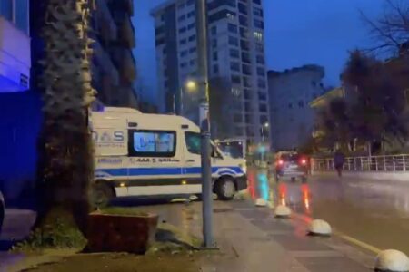 Die Gemeinde Bağcılar ist überall: Sie schickten den Krankenwagen, den die Gemeinde Kadıköy nicht schickte