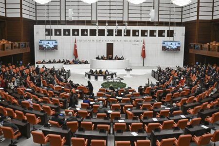 Die neue Verfassung wird nach den Wahlen zur Großen Türkischen Nationalversammlung auf der Tagesordnung stehen