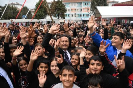 Die Tuzla Barış Manço Sekundarschule wurde eröffnet