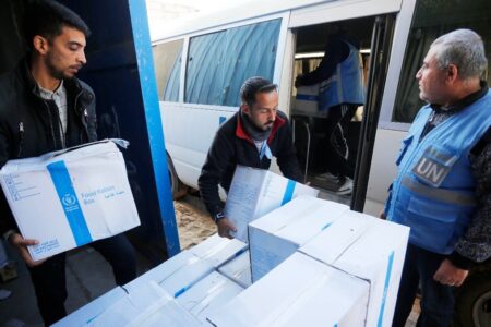 Ein Hilfskonvoi mit 14 Lastwagen, der nach Gaza geschickt wurde, wurde von Israel zurückgeschickt