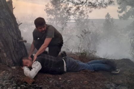 Er wurde mitten in einem Waldbrand in Antalya bewusstlos aufgefunden!  Für den Bezirk wurde ein Einreiseverbot verhängt