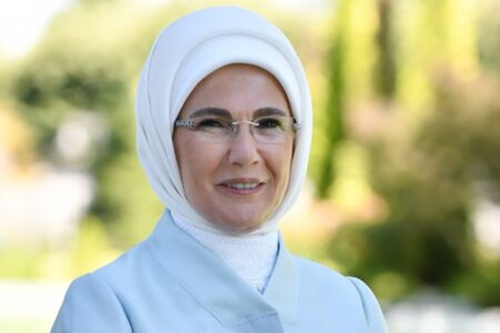Erklärung von First Lady Erdoğan zum Internationalen Frauentag: Wir blicken voller Glauben in die Zukunft, trotz aller Hindernisse, die Frauen überwunden haben.