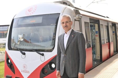 Gute Nachrichten von Abdulkadir Uraloğlu an die Istanbuler!  2 weitere U-Bahn-Grenzen geöffnet