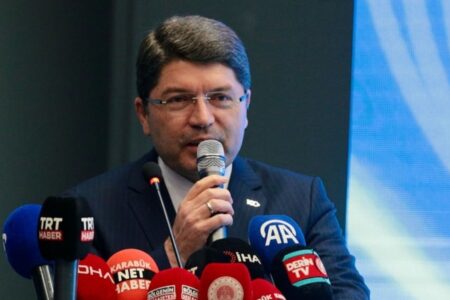 Justizminister Yılmaz Tunç: Wir haben 81 Provinzen mit Werken ausgestattet, wir haben keine Diskriminierung vorgenommen