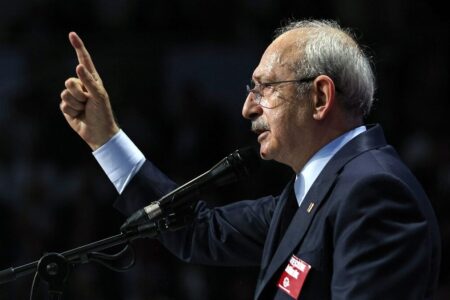 Kemal Kılıçdaroğlu wurde aktiv: 550 Namen konnten zur Unterschrift für den Kongress überredet werden