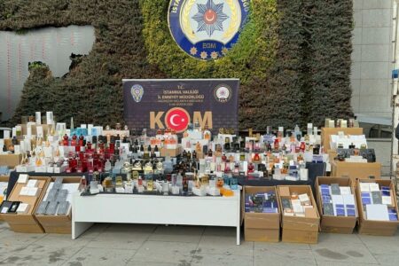 Operation in illegalem Parfümlager in Istanbul: Parfüm im Wert von 200 Millionen TL wurde beschlagnahmt