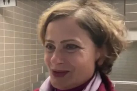 Szenen des Geldzählens: Canan Kaftancıoğlu im Gerichtsgebäude, um auszusagen