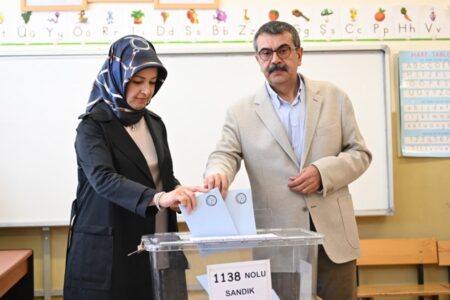 Yusuf Tekin: Mein erster Wunsch ist, der Bildung Priorität einzuräumen