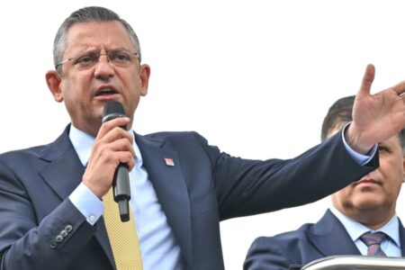 CHP-Vorsitzender Özel reagierte auf Israels Angriff auf die TRT-Gruppe