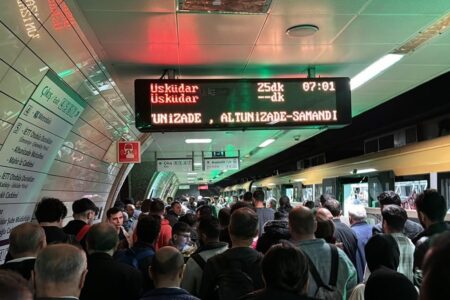 Der Verkehr an der U-Bahn-Grenze Üsküdar-Samandıra normalisierte sich nach 72 Stunden wieder