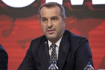 Die Einladung ist angekommen!  Saffet Sancaklı kehrte zu MHP zurück