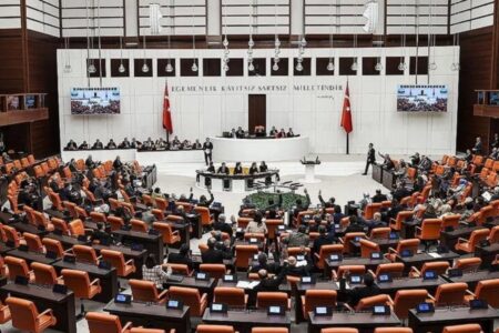 Die Tagesordnung des Parlaments ist nach dem Eid al-Fitr umfangreich