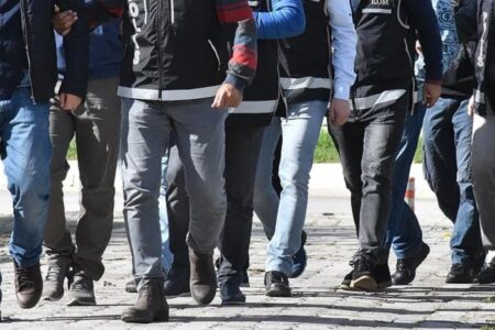 Drogen- und Terroreinsatz in Afyonkarahisar: 143 Menschen gefasst