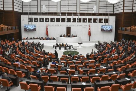 Ein Drittel des Führungsteams im Parlament ist weiblich