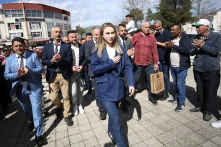 Er erhielt die Urkunde zum „jüngsten Bürgermeister“ in Çanakkale