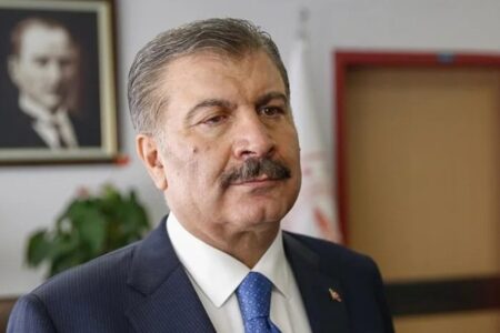 Fahrettin Koca verrichtete das Eid-Gebet in Hatay