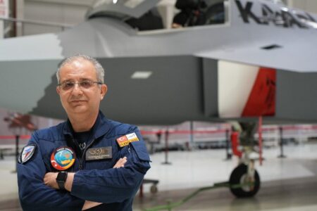 KAANs Testpilot Demirbaş: Wir fordern das Ende dieses Geschäfts heraus