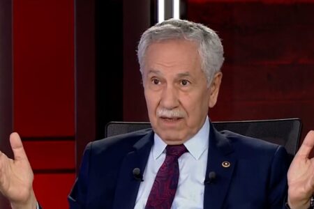 Lobende Worte von Bülent Arınç an Özgür Özel
