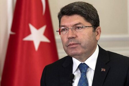 Minister Tunç an DEM: Wenn Sie die Grenzen des Landes manipulieren, werden Sie mit Ermittlungen konfrontiert