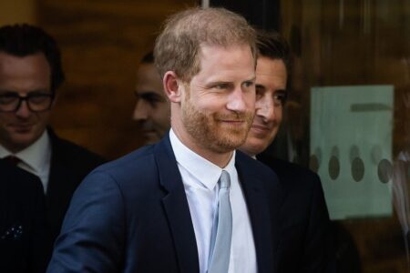 Noch eine schlechte Nachricht für Prinz Harry, der den Prozess verloren hat: Er wird 1 Million Pfund zahlen