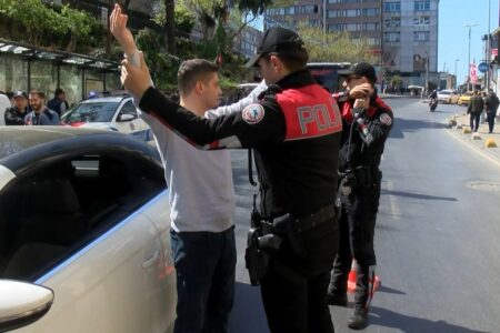 Vor dem Feiertag wurde in Istanbul ein Friedenscheck durchgeführt