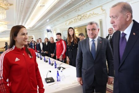Aufrichtiger Dialog zwischen Präsident Erdoğan und Nationalsportler Abdullah Öztürk