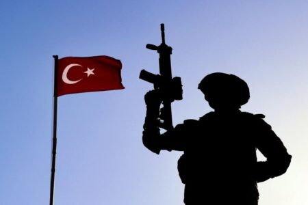 Das Verteidigungsministerium gab bekannt, dass sechs weitere PKK-Terroristen neutralisiert wurden