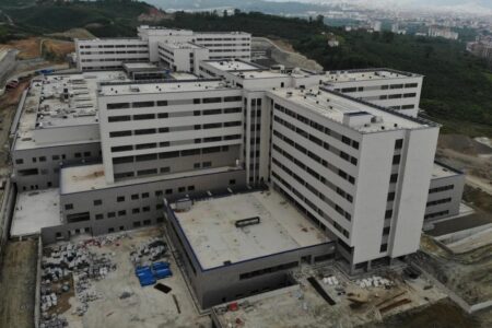 Der Bau des Ordu City Hospital ist zu 99 Prozent abgeschlossen