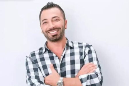 Der berühmte Schriftsteller Aşkım Kapışmak wurde festgenommen